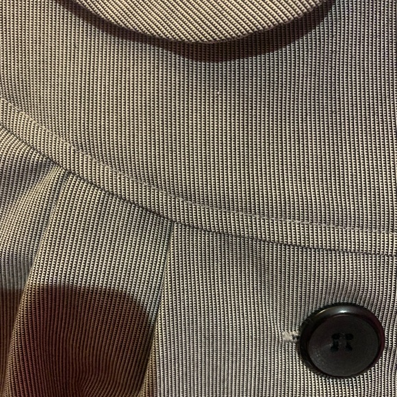 Elegant Gray Women's short sleeved cropped jacket - Picture 4 of 8